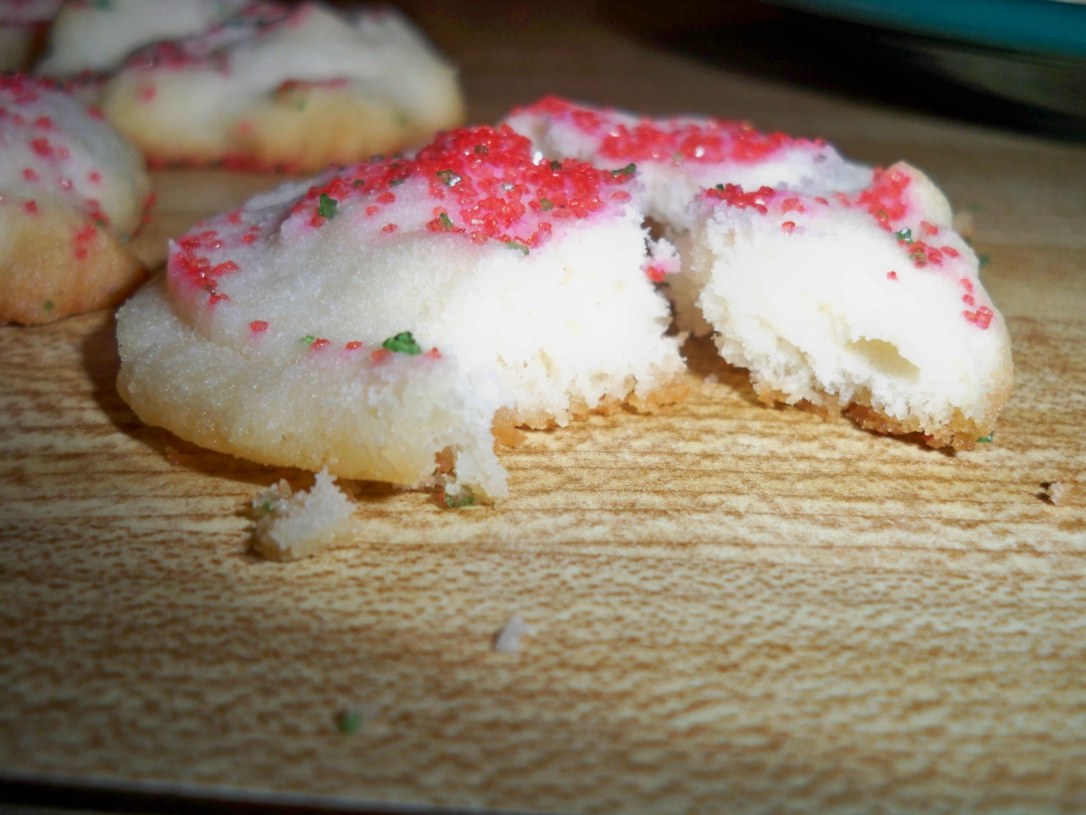 3 Ingredient Melt in Your Mouth Shortbread Cookies Recipe - Food.com
