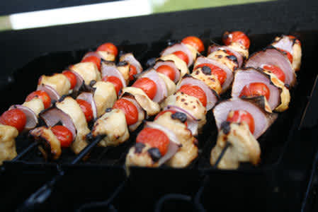 Mini Tomato, Onion & Chicken Kabobs Recipe - Food.com