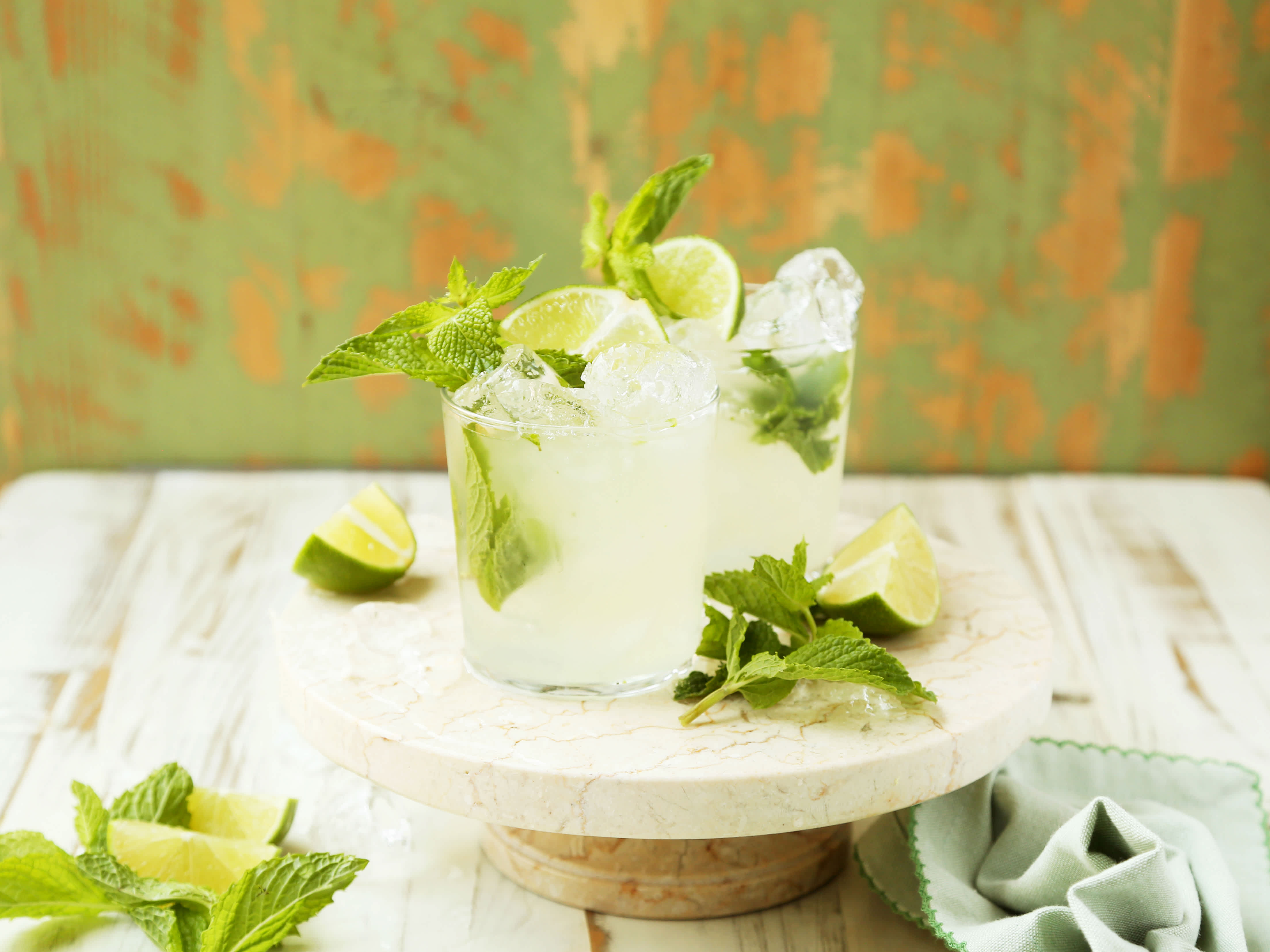 Mojito Recipe | How to Make a Mojito Cocktail - Food.com