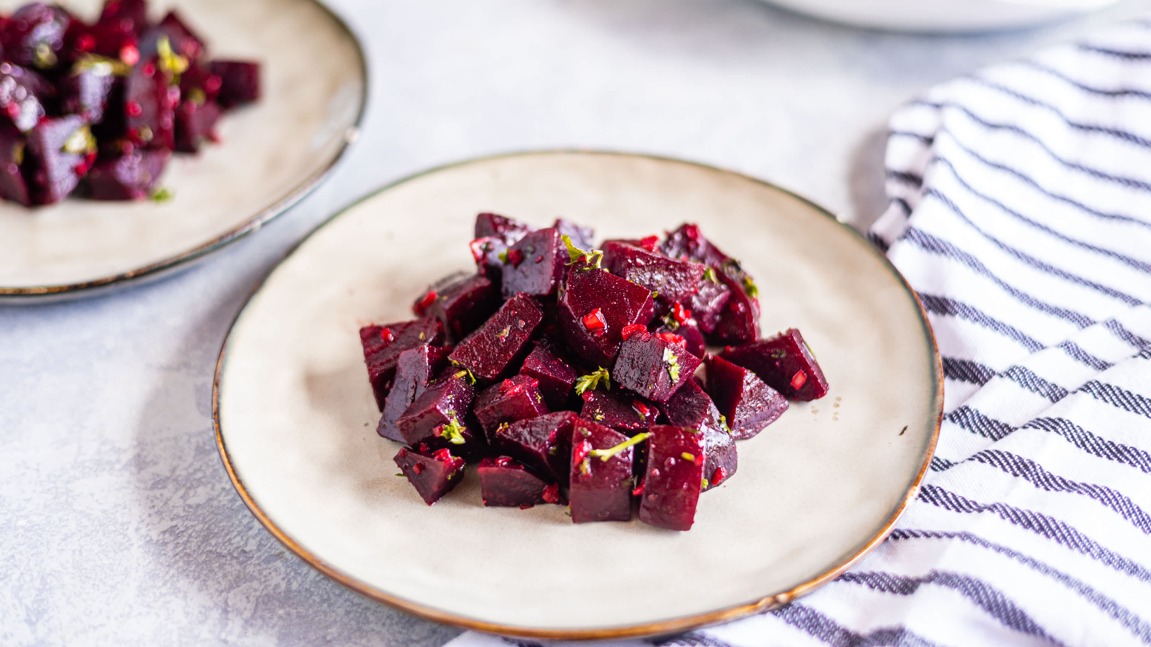 Crock Pot Thyme Roasted Beets Recipe