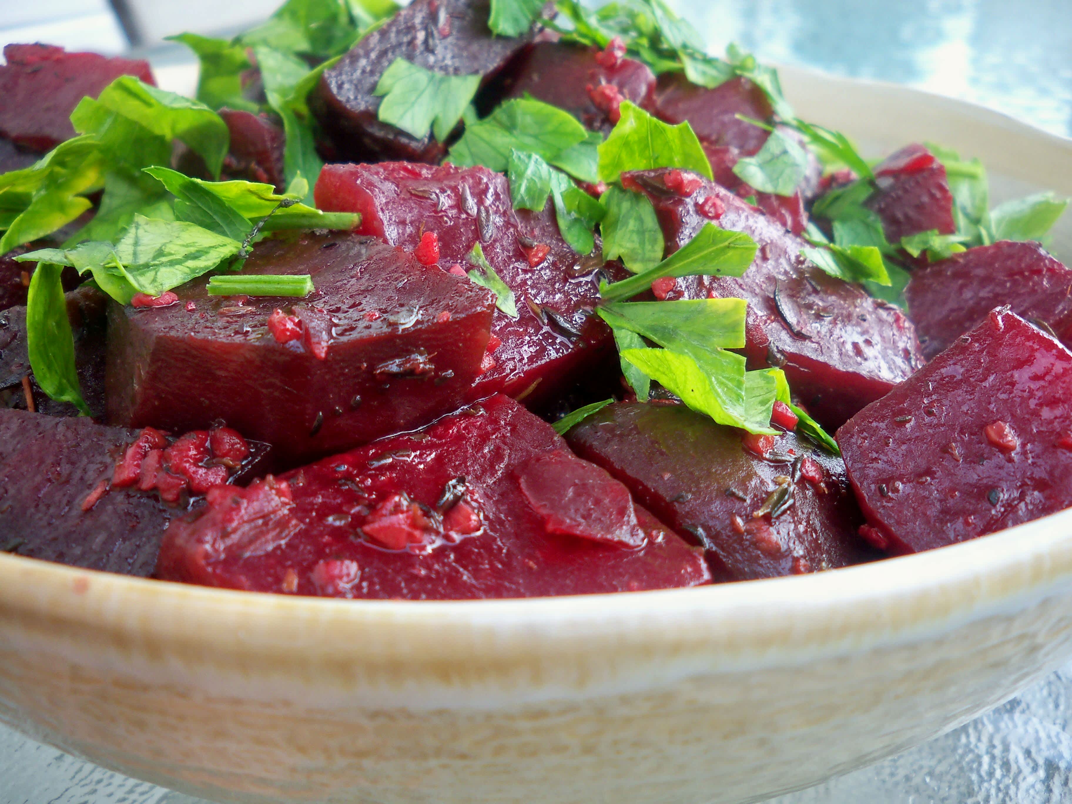 Crock Pot Thyme Roasted Beets Recipe