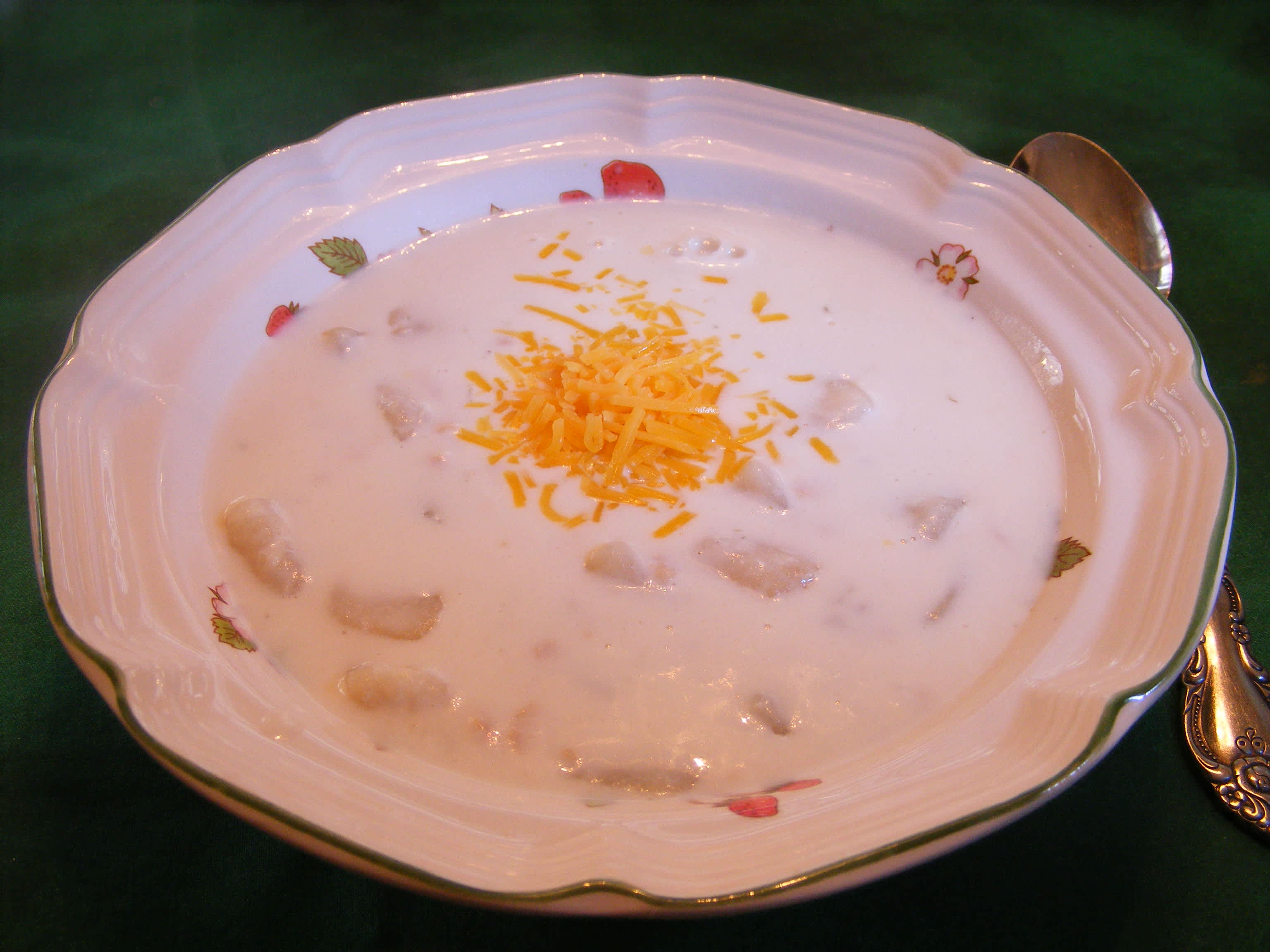 My Favorite New England Clam Chowder Recipe - Food.com