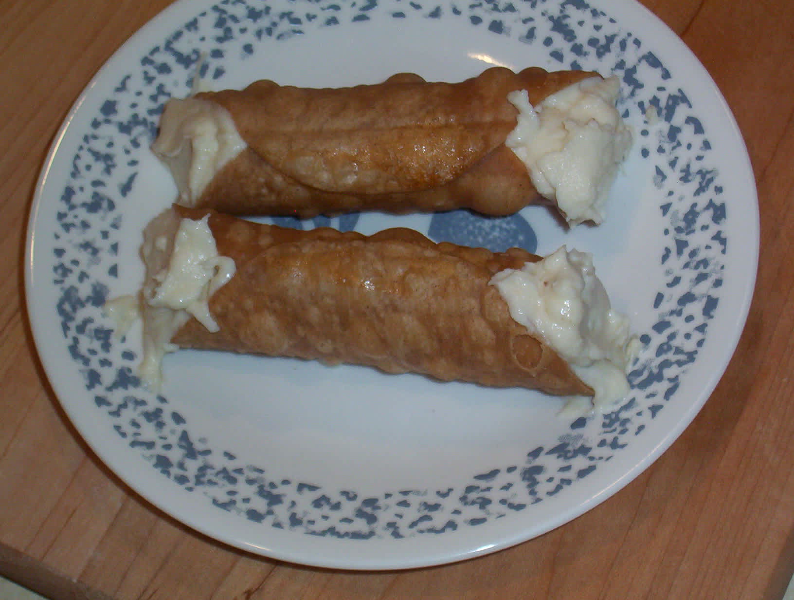 Cannoli Shells and Ricotta Cream Filling Recipe - Food.com