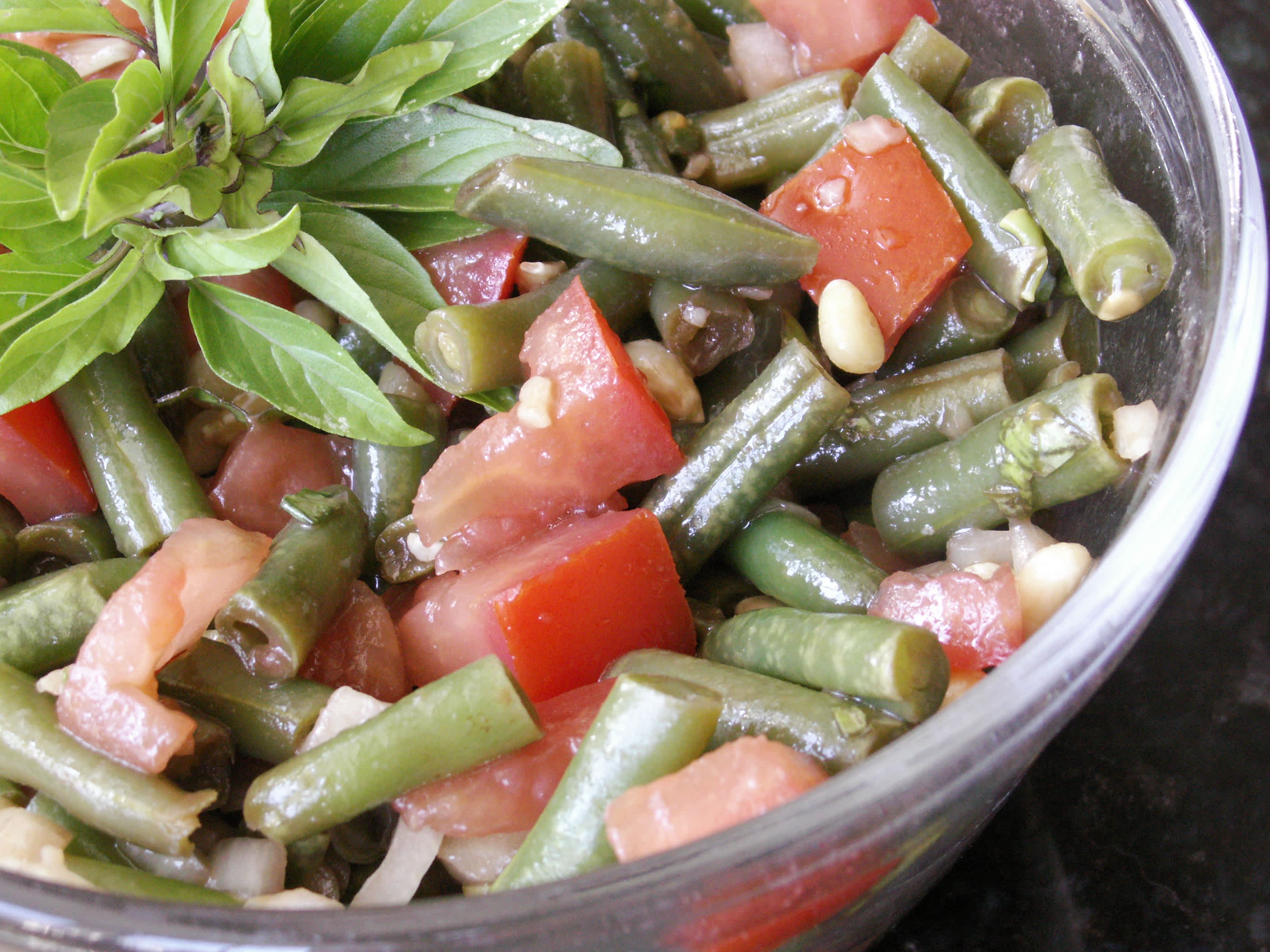 Basil and Balsamic Green Bean Salad