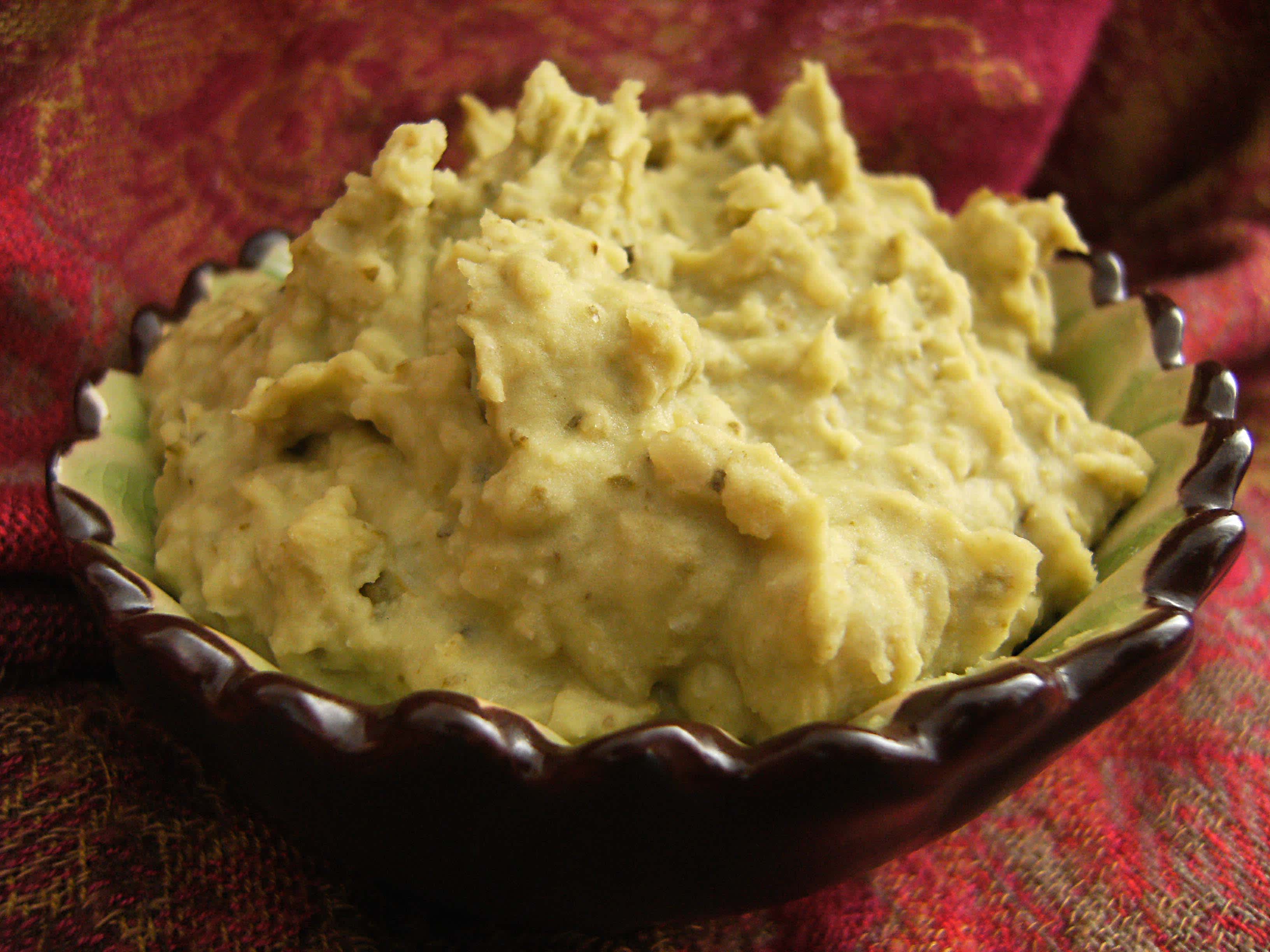 white bean pesto dip food image