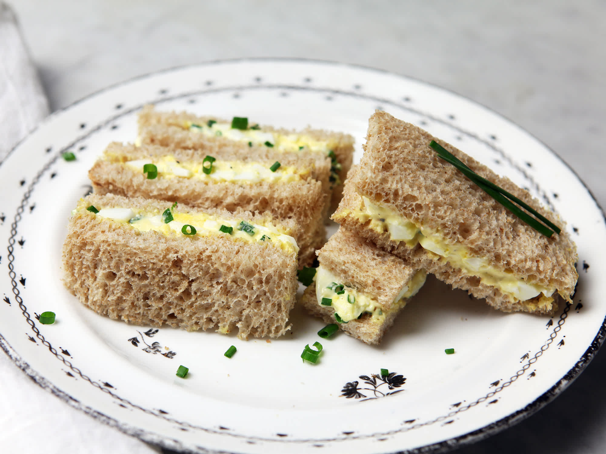 Dainty Egg and Chive Tea Sandwiches for Tea-Time Recipe - Food.com