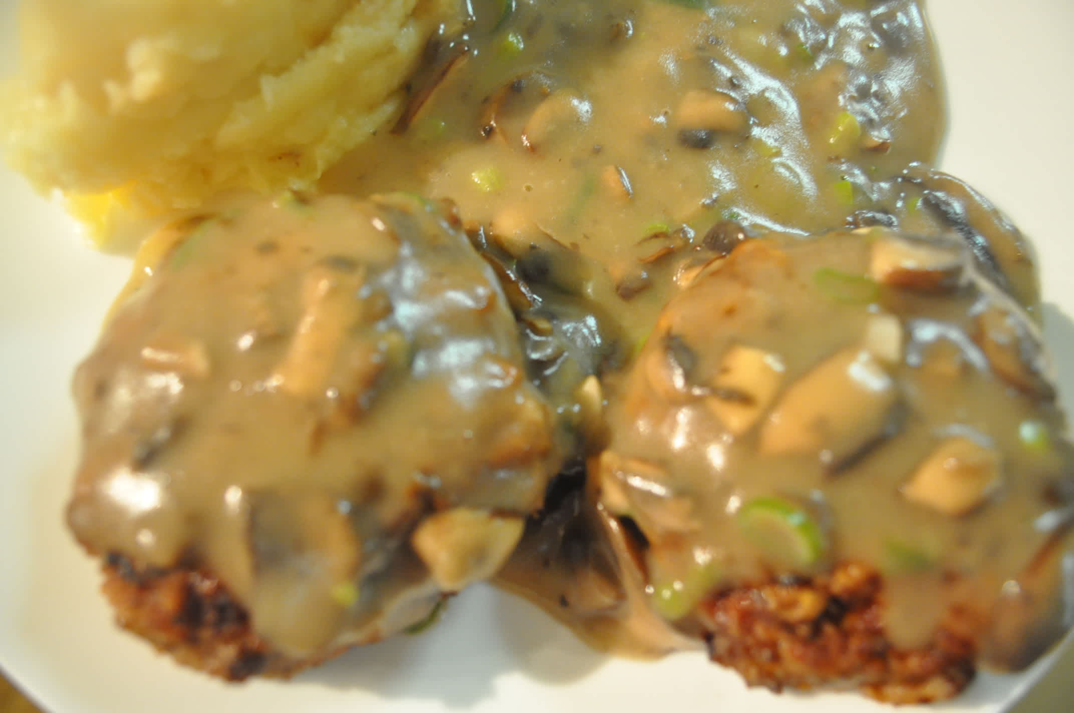 Herbed Rissoles With Mushroom Sauce Recipe - Food.com