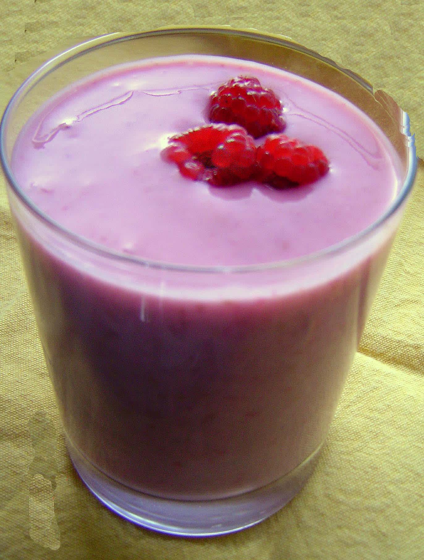 Strawberry and Raspberry Shake Recipe - Healthy.Food.com