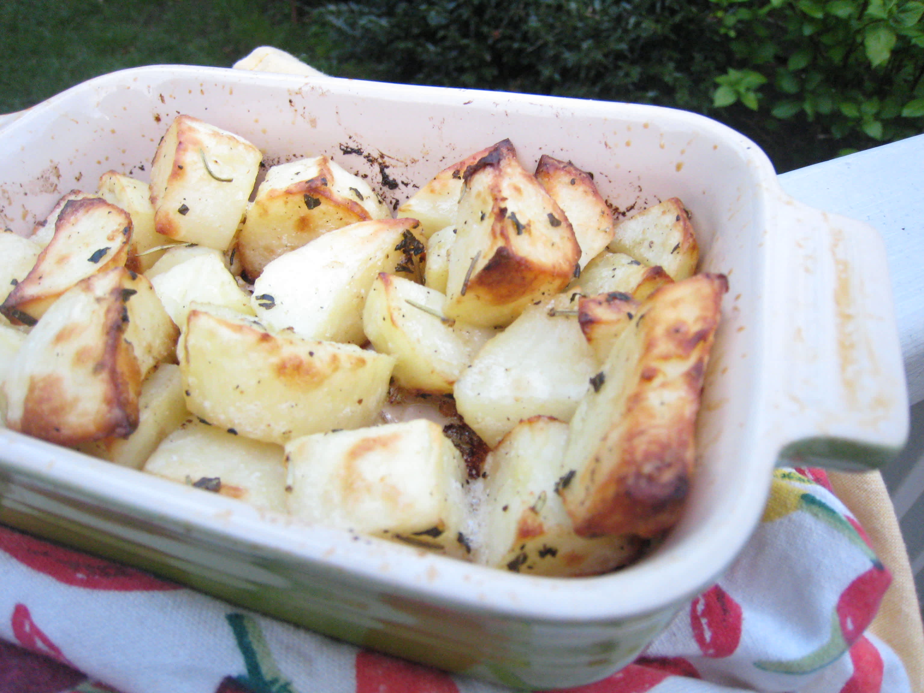Oven Potatoes With Ranch Dressing: Crispy, Flavor-Packed Delight