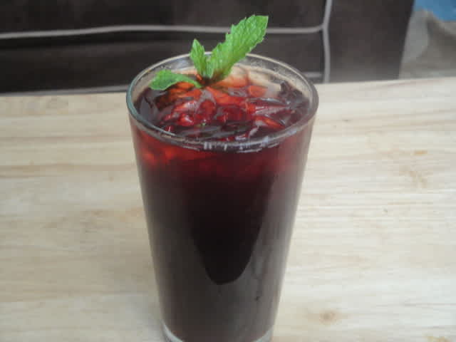 Jus De Bissap (Hibiscus Tea) Recipe - Food.com