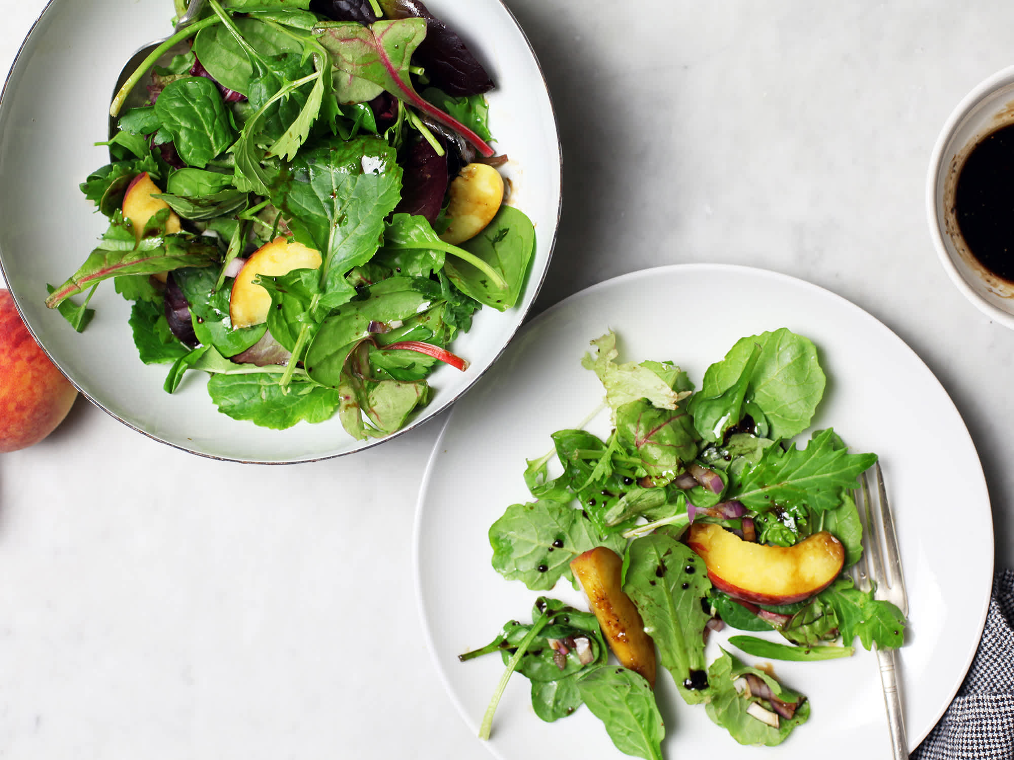 Peach Salad With Balsamic Dressing