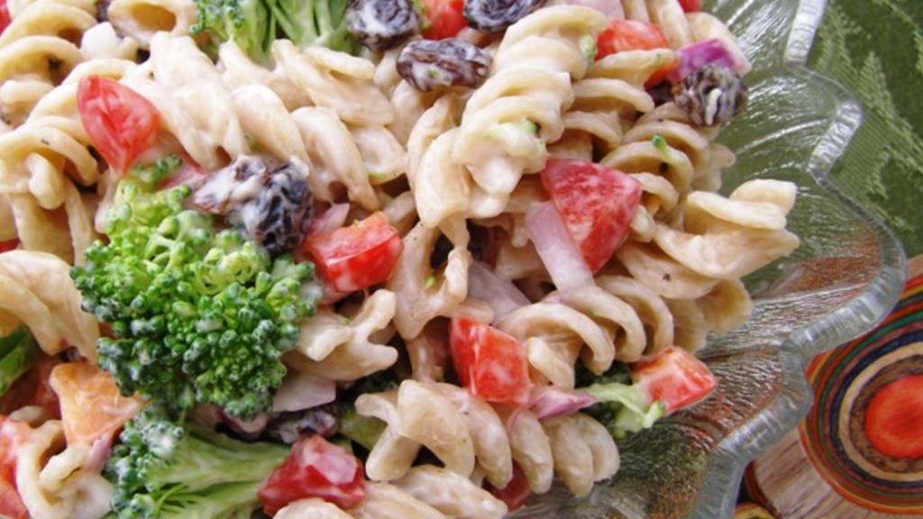 Broccoli, Raisin, Pasta Salad Recipe