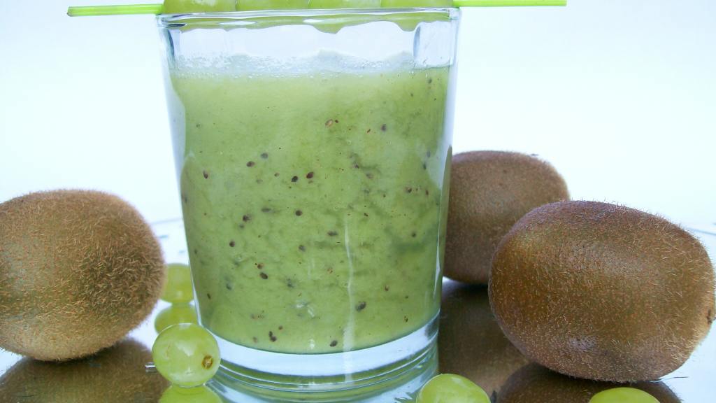 Kiwi and Grape Drink created by Sharon123