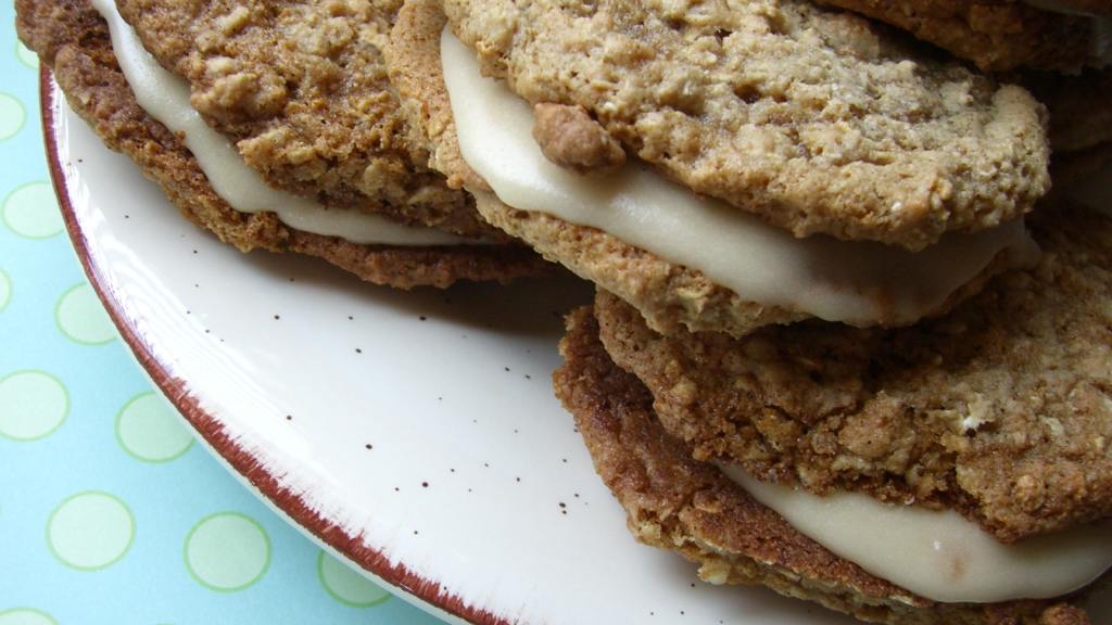 Amish Oatmeal Whoopie Pie Cookies created by ChefLee