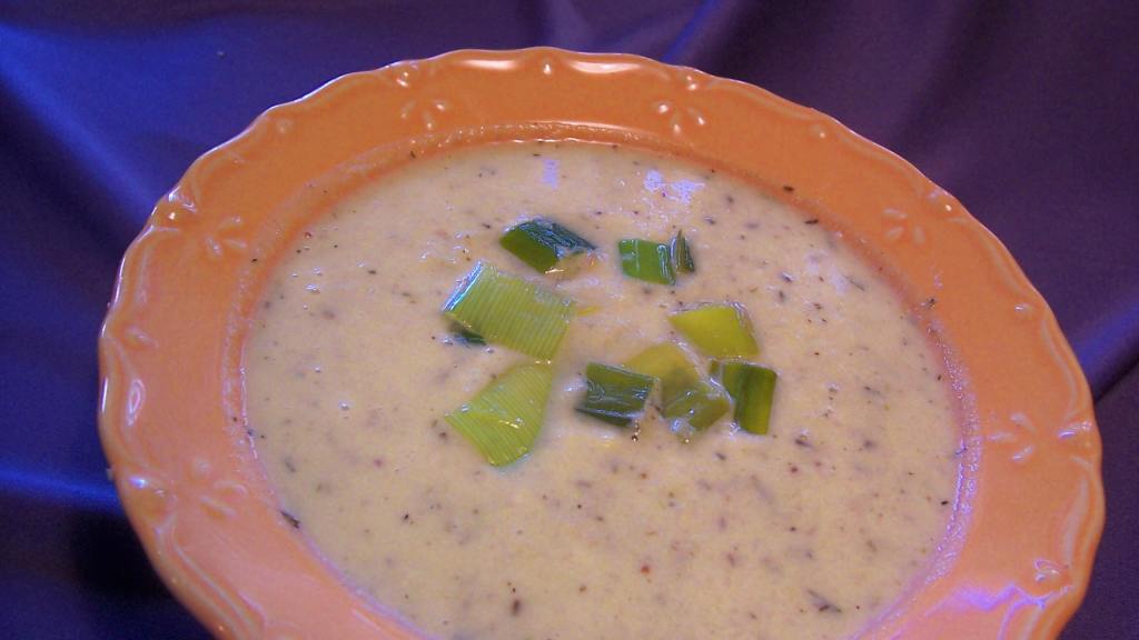 Creamy Fennel and Leek Soup Recipe