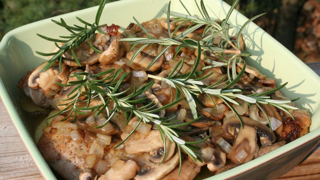 Old Fashioned Braised Chump Chops Recipe - Food.com