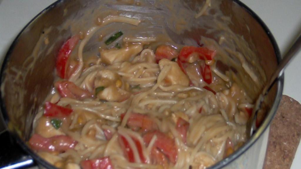 Vermicelli With Chicken in Peanut Sauce Recipe