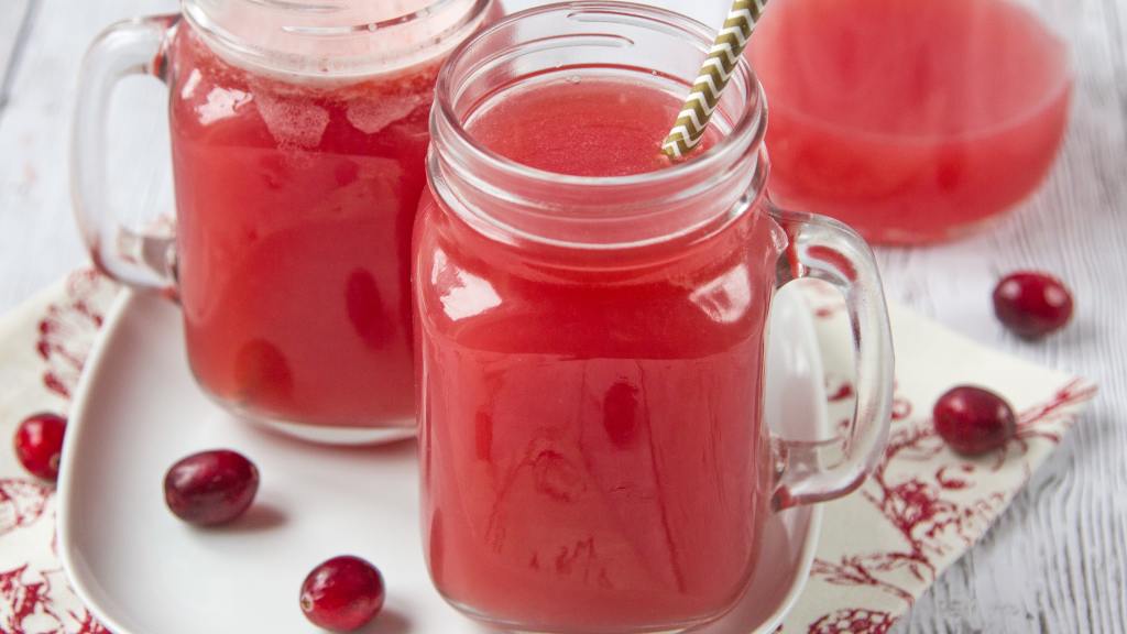 Cranberry Fizz  -Non-Alcoholic created by anniesnomsblog