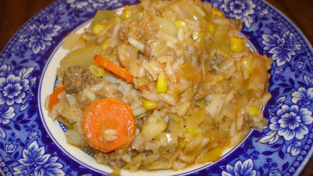 Ground Beef, Rice and Cabbage Hot Pot Recipe