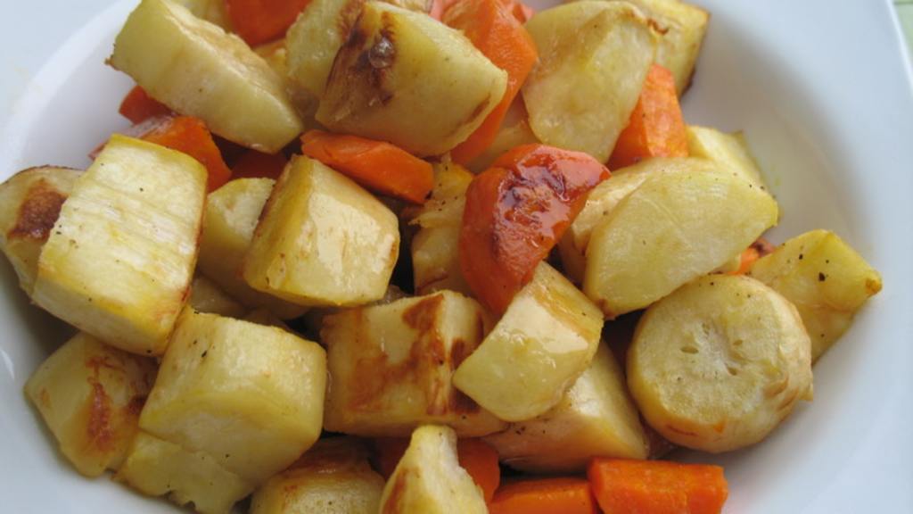 Honey and Balsamic OvenRoasted Carrots and Parsnips Recipe