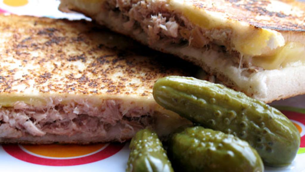 Yummy Grilled Tuna and Cheese Sandwiches Recipe