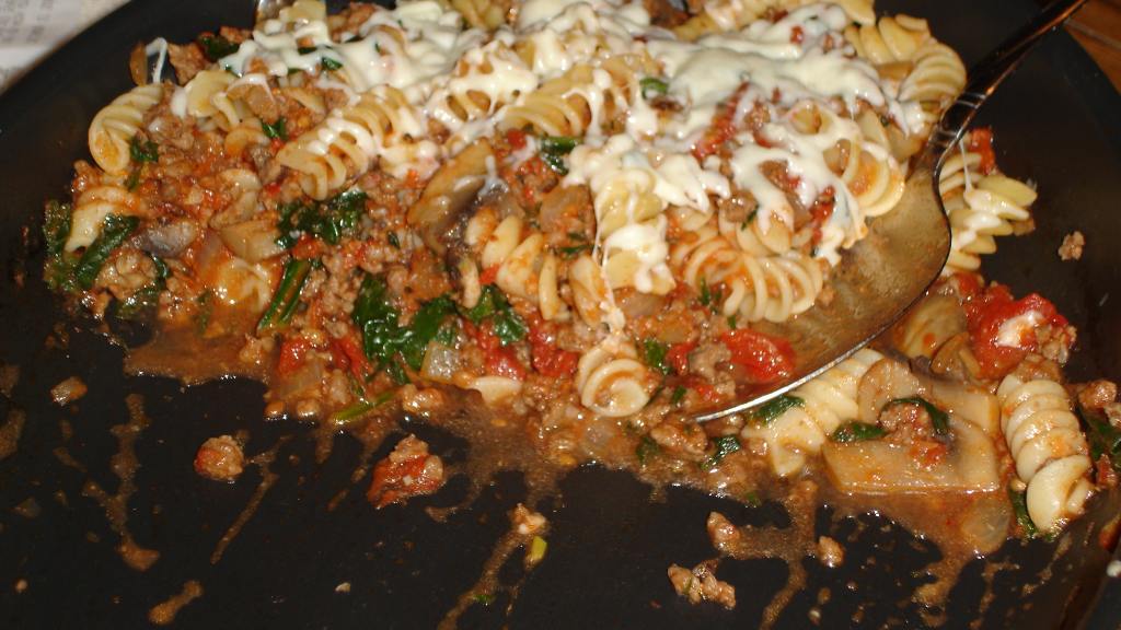 Ground Beef and Spinach Pasta Bake created by Janni402