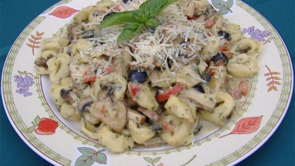 PestoAlfredo Cheese Tortellini W/ Grilled Chicken Recipe