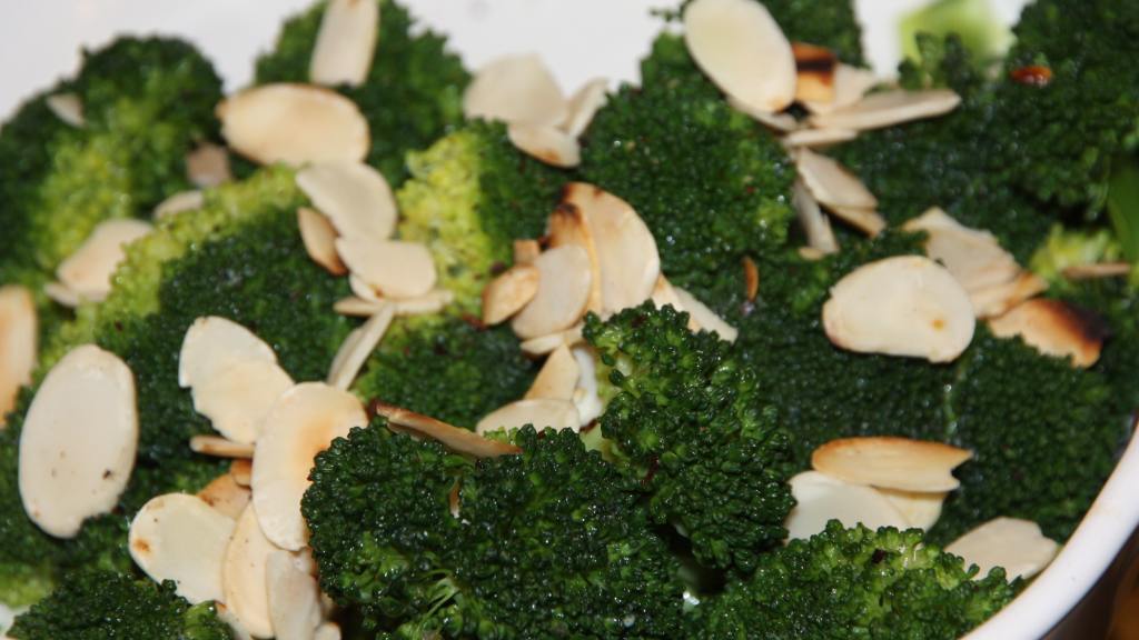 Broccoli & Almond With Lemon Butter created by Leggy Peggy