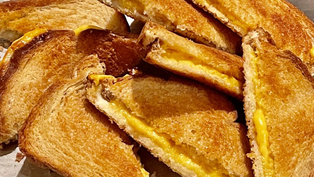 Oven Grilled Cheese created by Linajjac