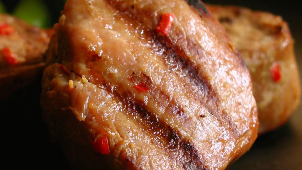 Grilled Pork Tenderloin Marinated in Spicy Soy Sauce Recipe