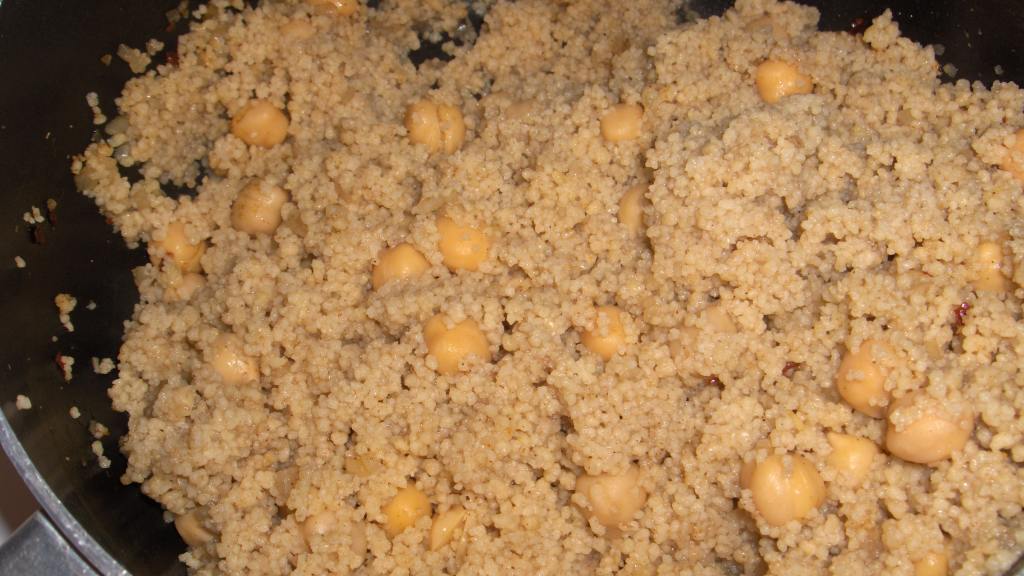 Indian Spiced Whole Wheat Couscous With Chickpeas Recipe
