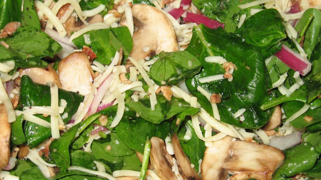 Spinach Salad With Poppy Seed Dressing created by Pismo