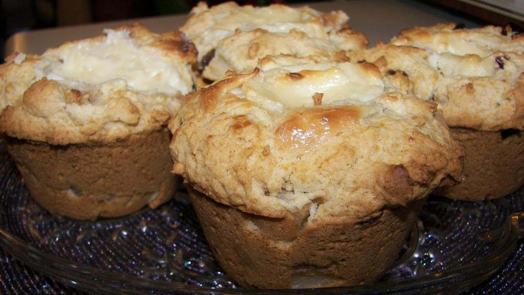 Pear, Date and Cream Cheese Muffins Recipe