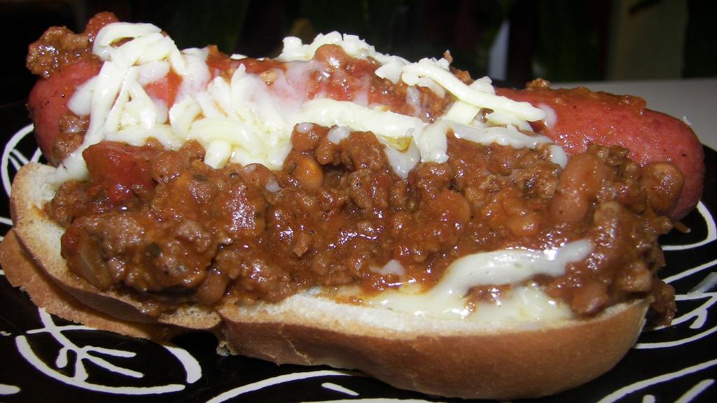 Super Simple & Fantastic Chili Dogs (Or Just Chili) created by Baby Kato