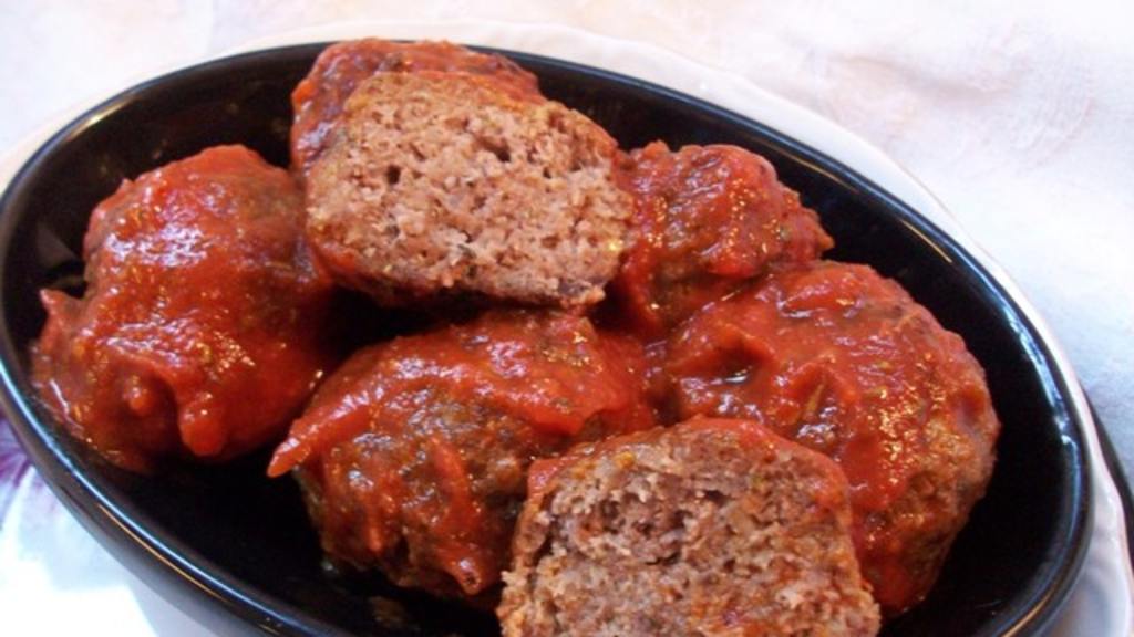 Meatballs and Gravy (Spaghetti Sauce) Recipe