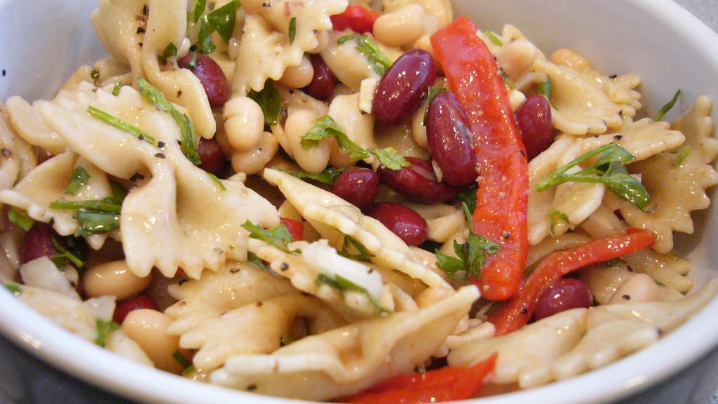 Mediterranean Farfalle (Bow Tie) Pasta Salad Recipe
