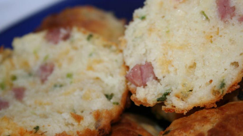 Ham and Sharp Cheddar Biscuits Recipe