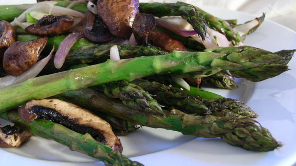 Roasted Asparagus, Mushrooms and Onions Recipe