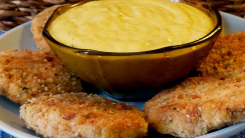 Smoked Salmon Potato Cakes With Garlic Cream created by twissis