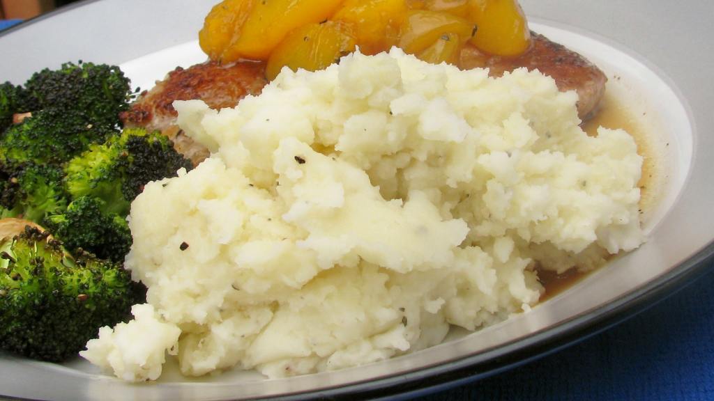Linda's Chunky Garlic Mashed Potatoes Recipe