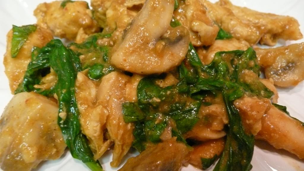 Thai-Inspired Coconut Chicken With Spinach and Mushrooms Recipe - Food.com