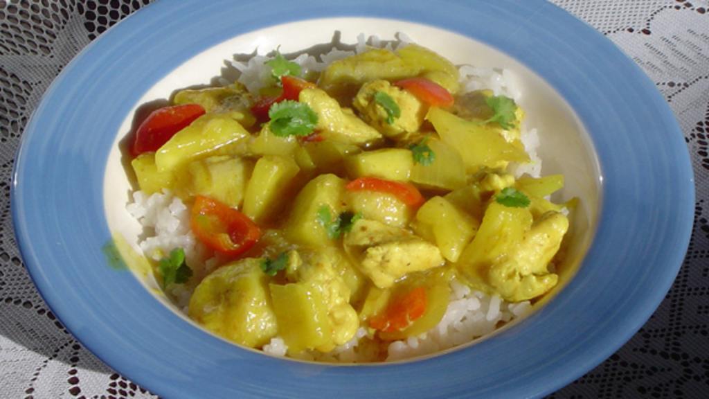 Caribbean Mini Banana and Pineapple Curry Recipe