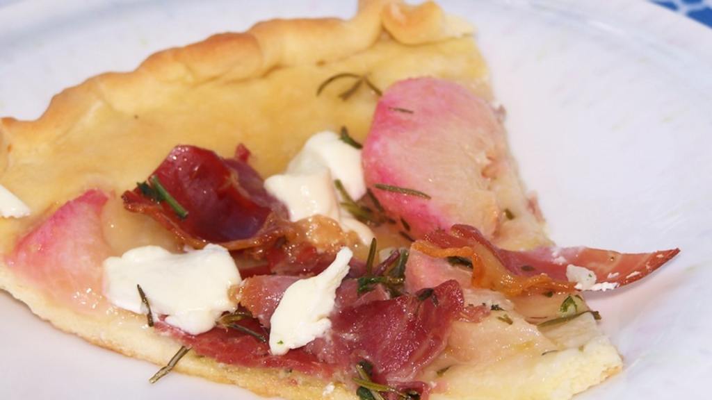 Peach, Prosciutto and Goat Cheese Summer Pizza Recipe
