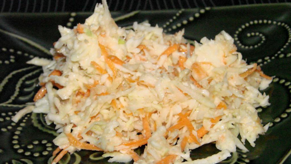 Easy and Delicious Coleslaw Recipe