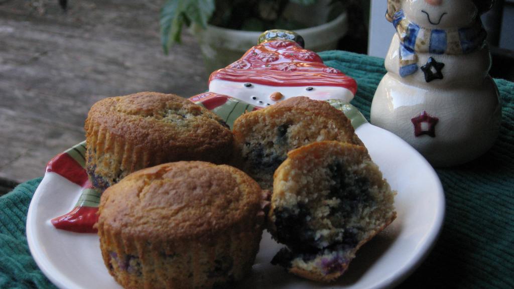 Raspberry or Blueberry Corn Muffins created by breezermom