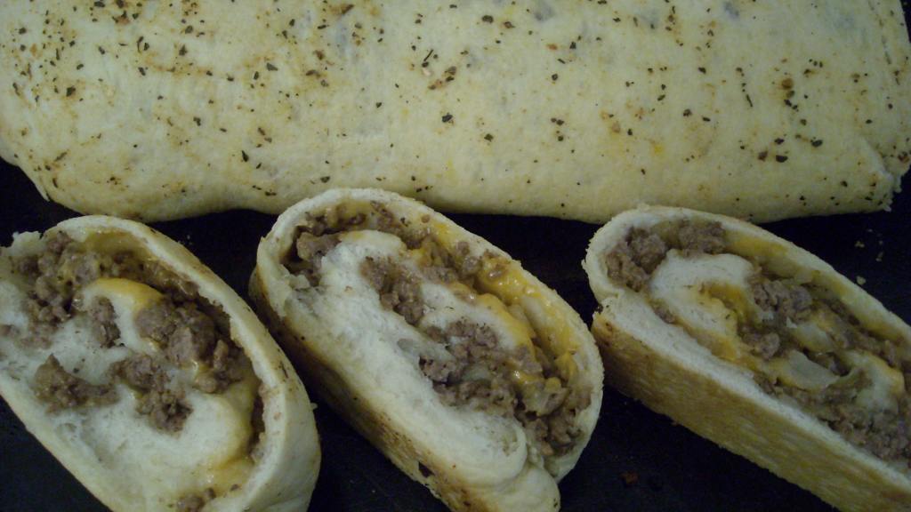 Bacon Cheeseburger Roll Up Recipe