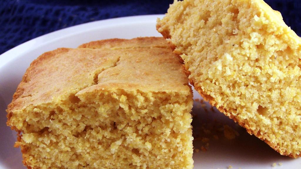 Maple Syrup Cornbread Recipe