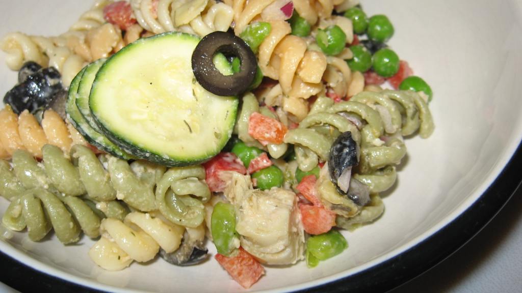 Summer Mediterranean Pasta Salad created by averybird