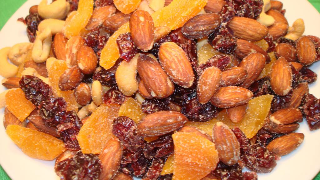 Fruit and Nut Snack Mix Recipe