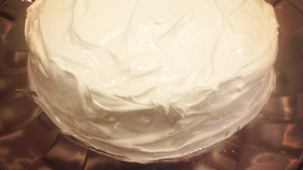 Dominican Meringue Cake Frosting (Suspiro) Recipe